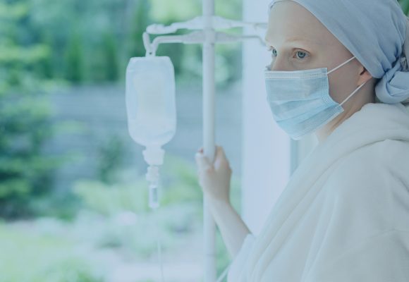 Tratamentos de câncer durante a pandemia de Covid-19: em ambiente hospitalar ou em clínicas?
